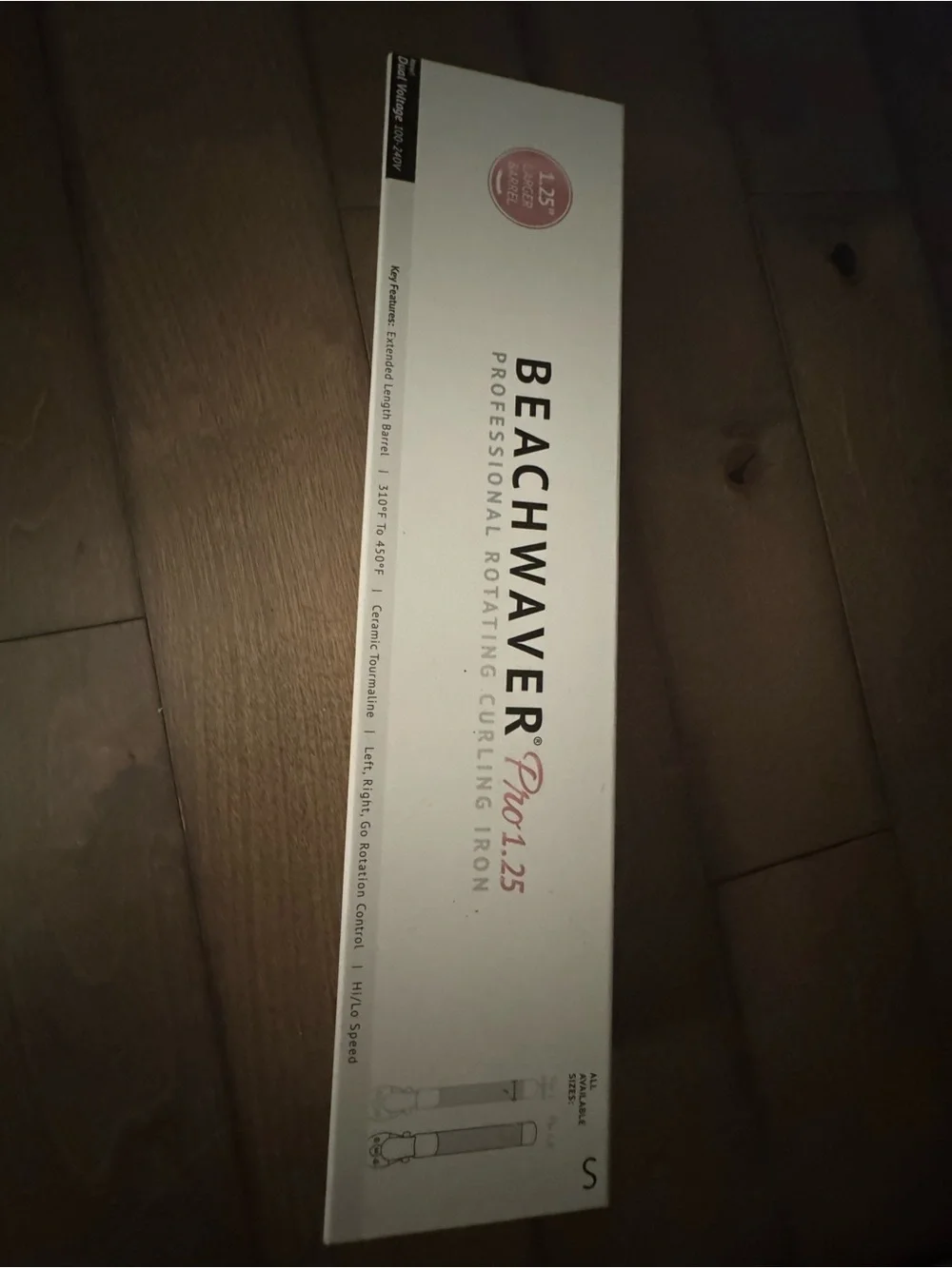 Beachwaver Pro 1.25 Rotating Curling Iron - White/Rose